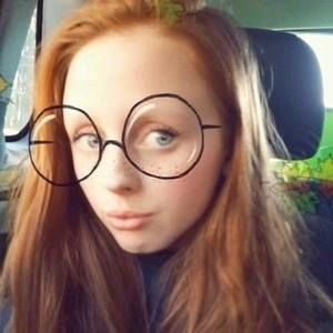 Meet your Posher, Mara
